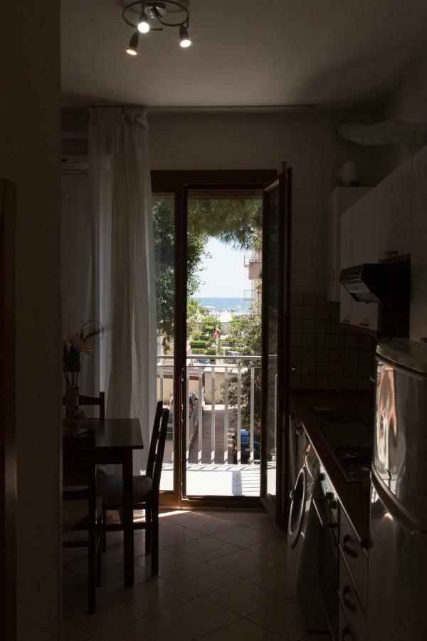 Camera Familiare con Vista Mare