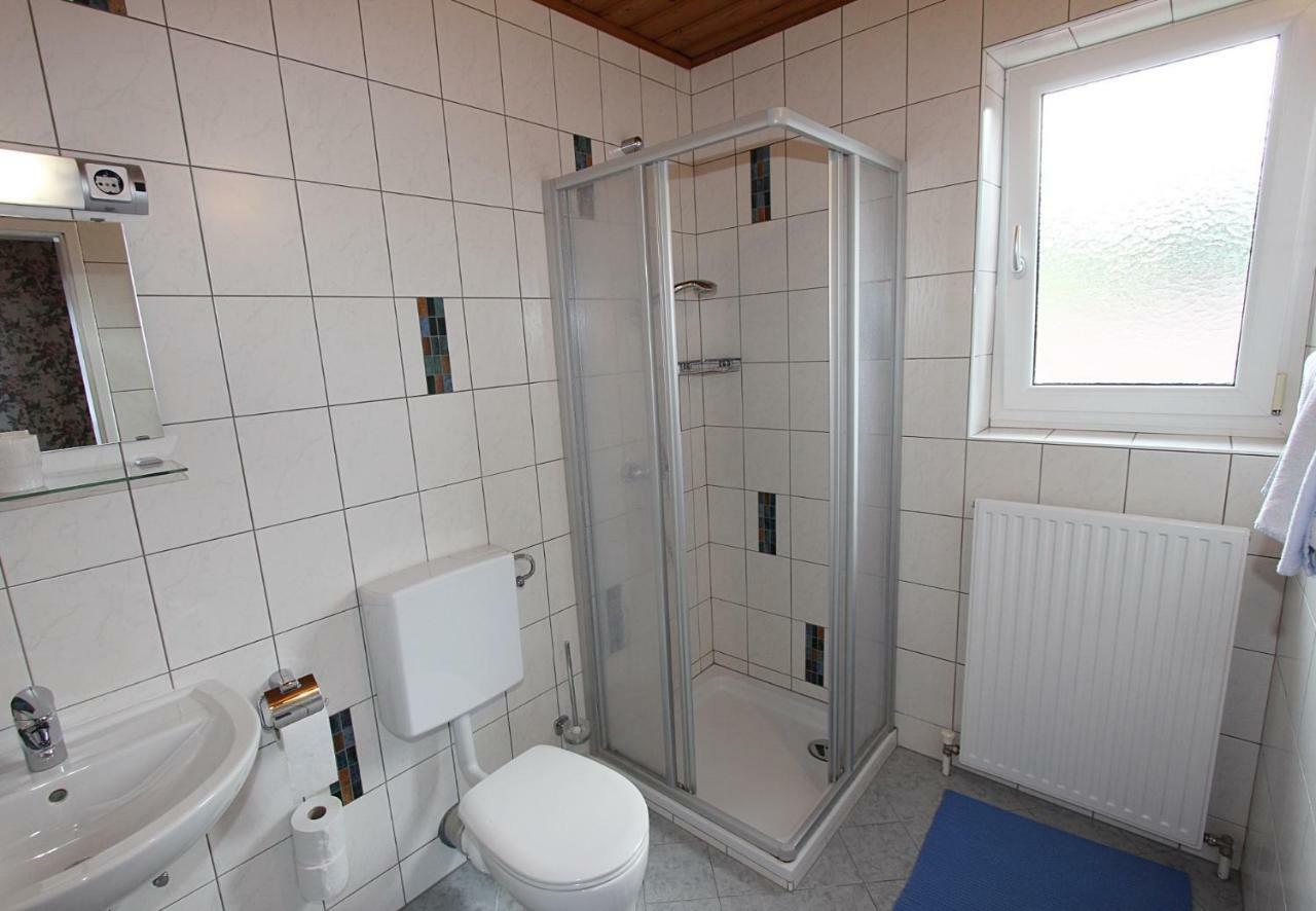 Doppelzimmer mit Balkon