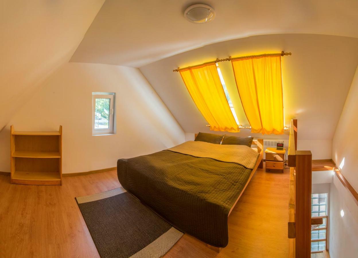 One-Bedroom Chalet
