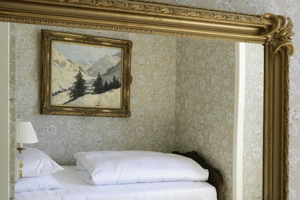 Single Room,1746861868:JPEG