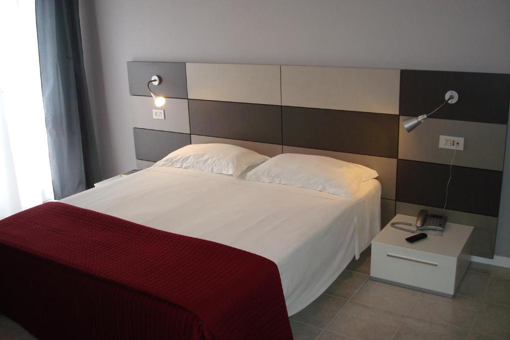 Comfort Double Room,693962757:JPEG