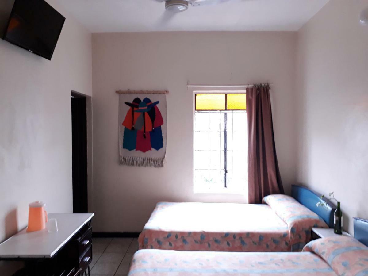 Habitación Triple Básica