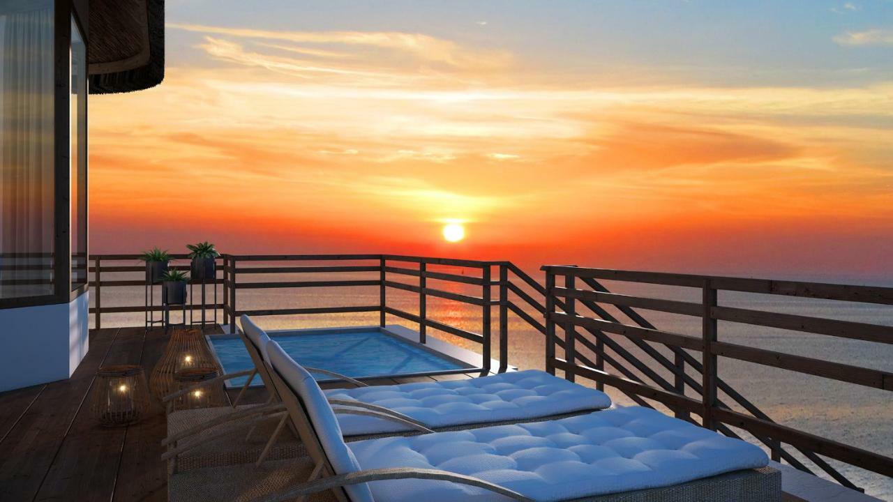 One Bedroom Overwater Luxury Villa