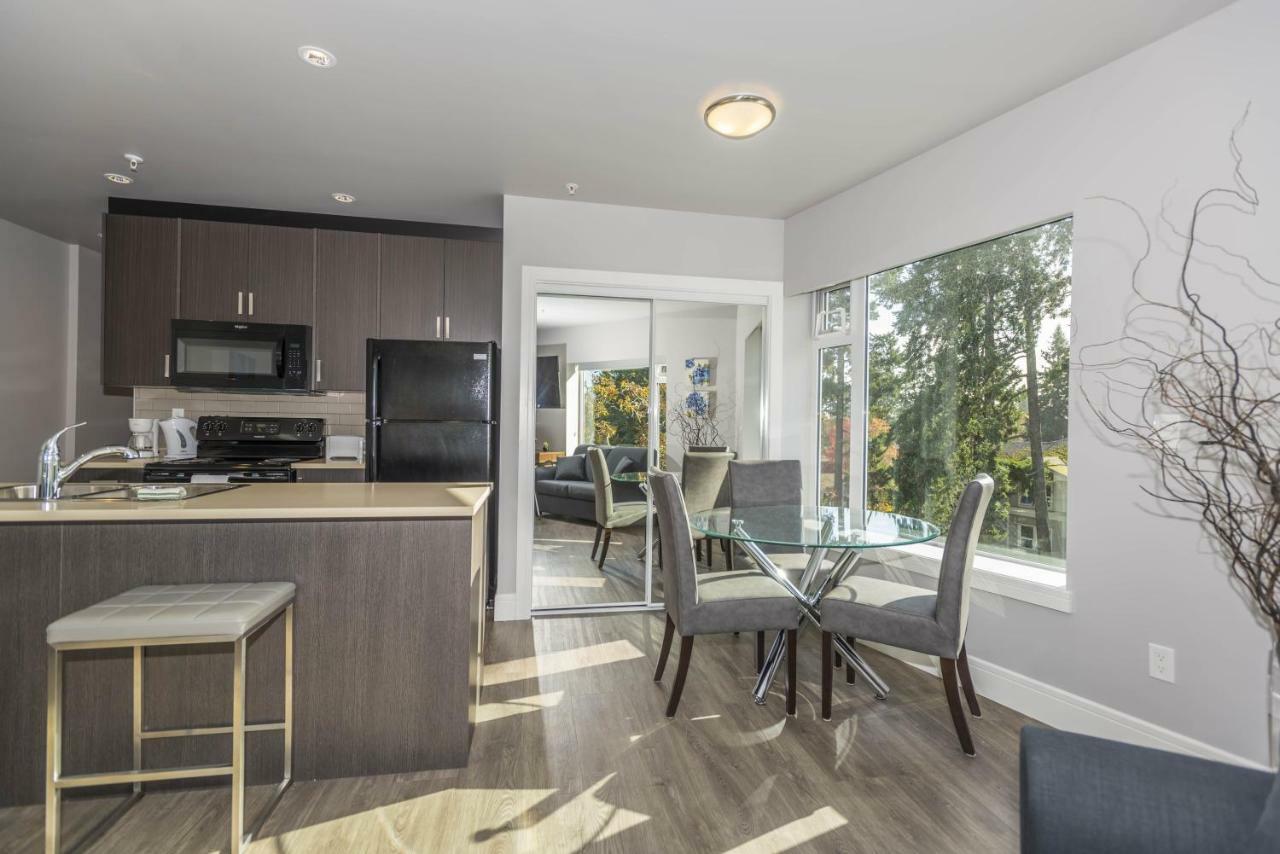 1BR Corner King