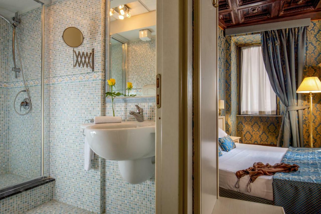 Classic Triple Room,893413915:JPEG