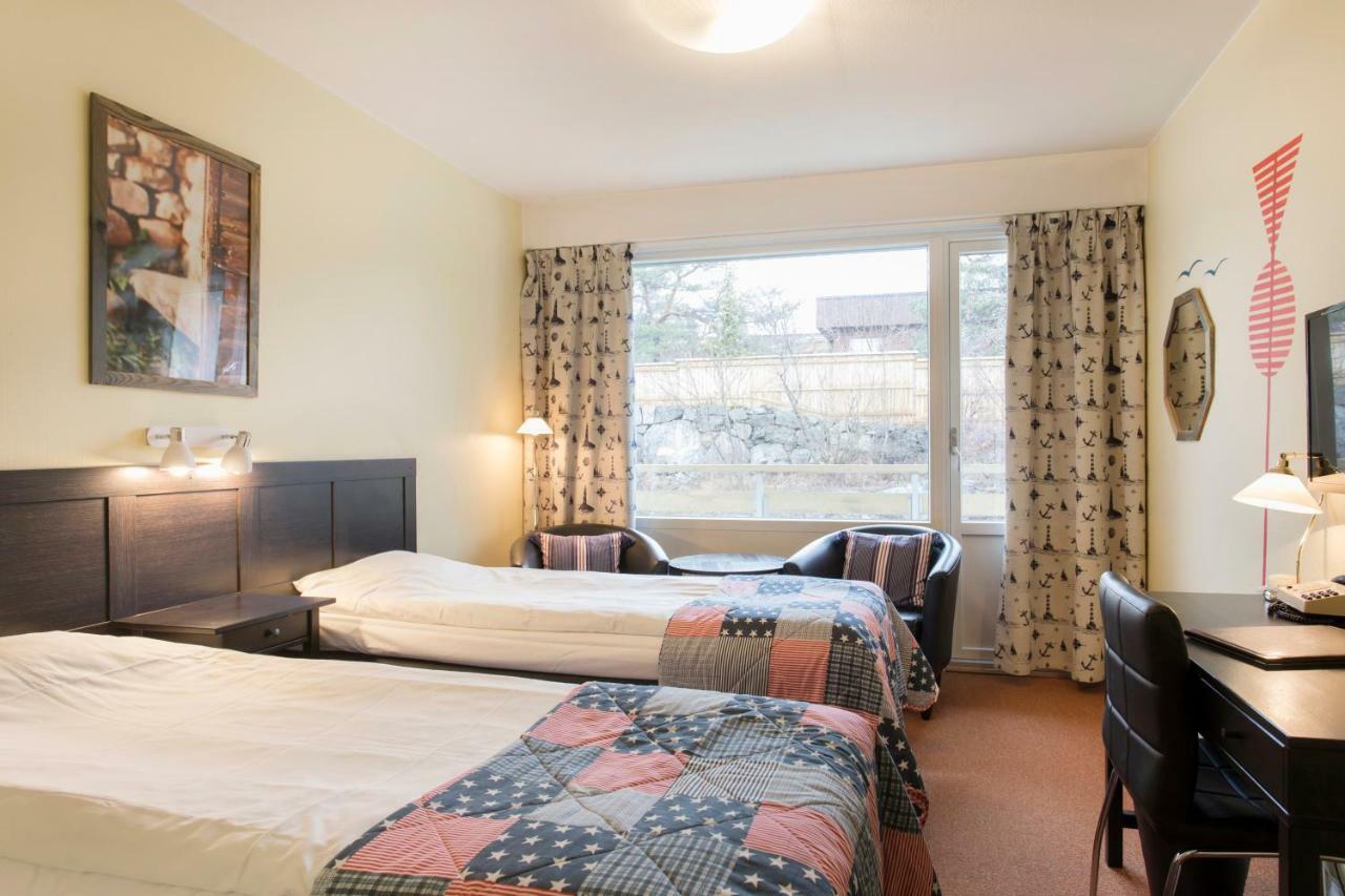 Twin Room with Nature View Balcony