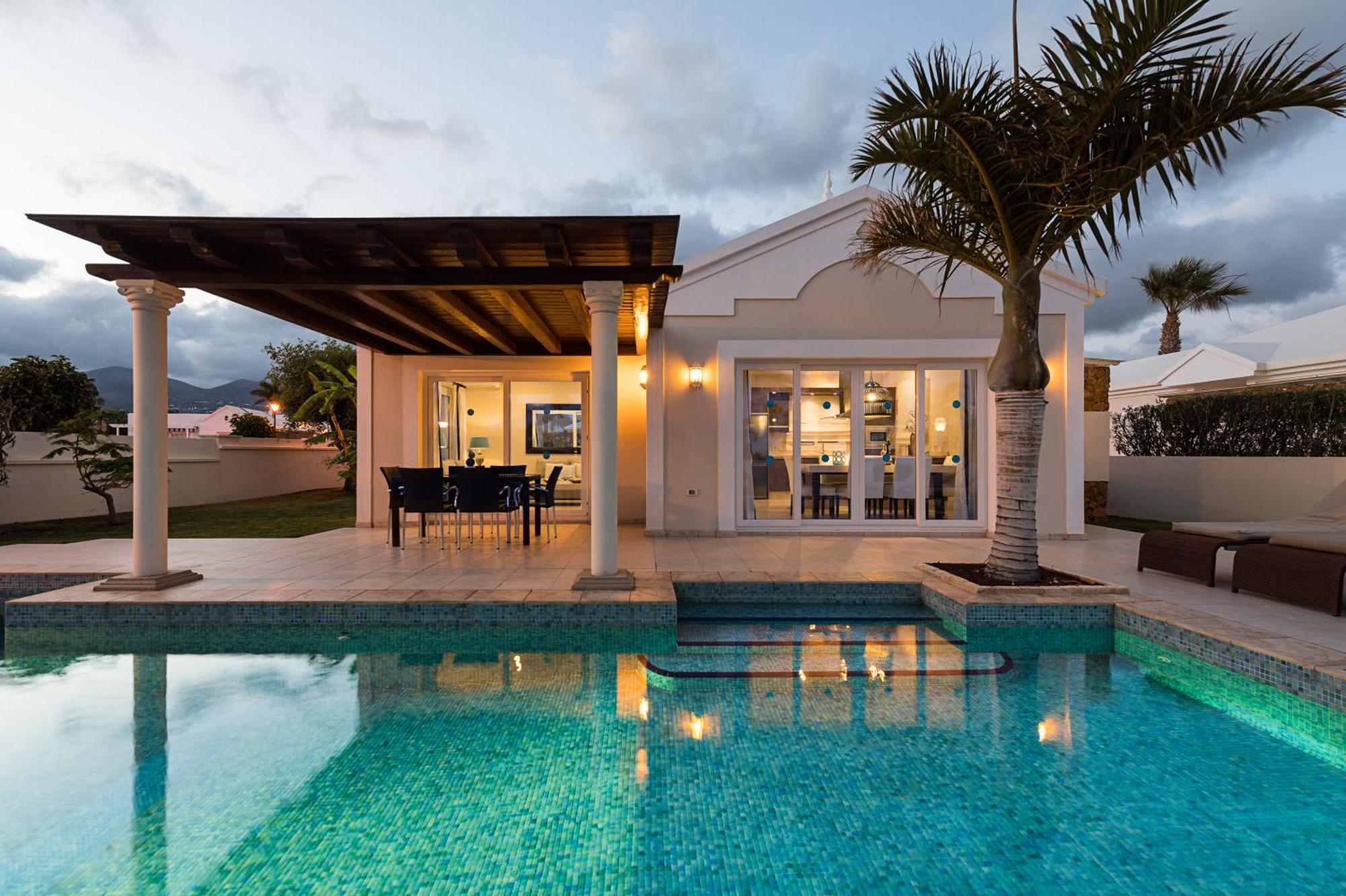 Three-Bedroom Villa Private Pool,1722915890:JPEG