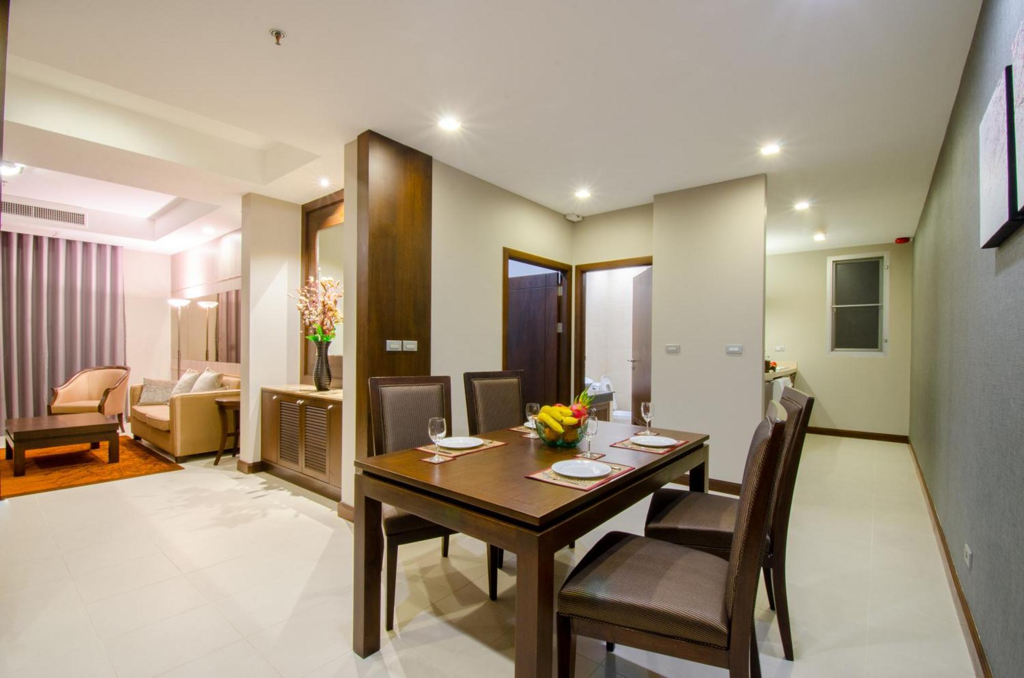 Executive King Suite