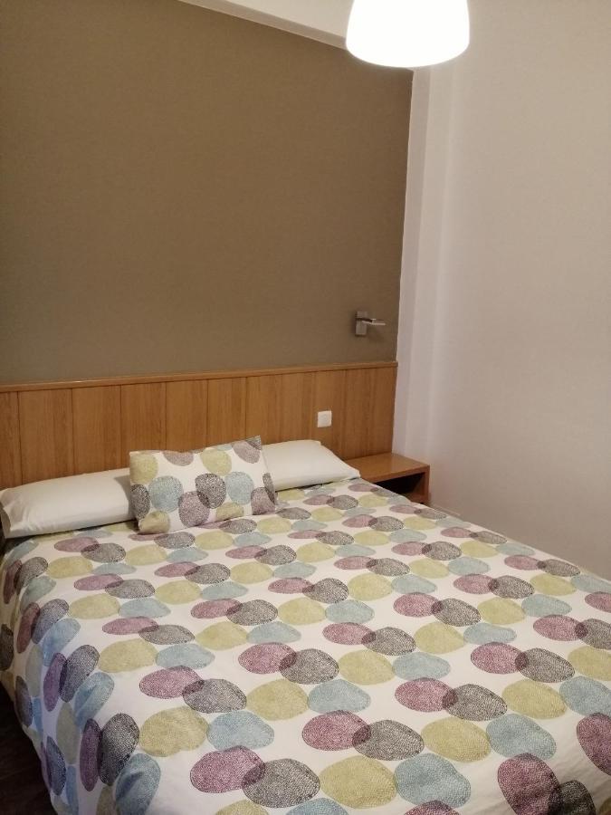 Small Double Room,1038634399:JPEG