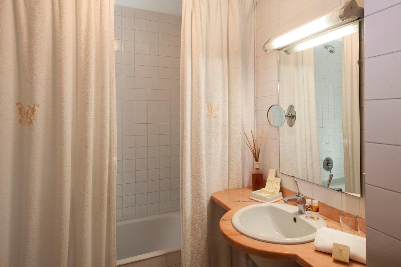 Double Room,926379502:JPEG