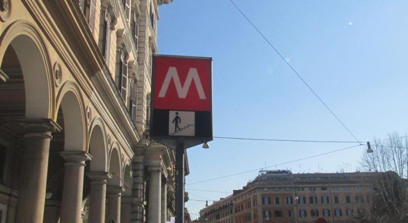 Camera Matrimoniale/Doppia con Letti Singoli