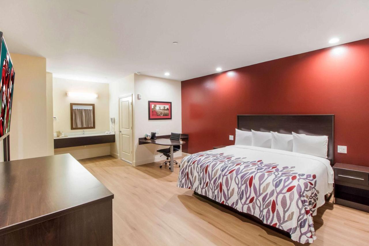 Superior King Room Smoke Free