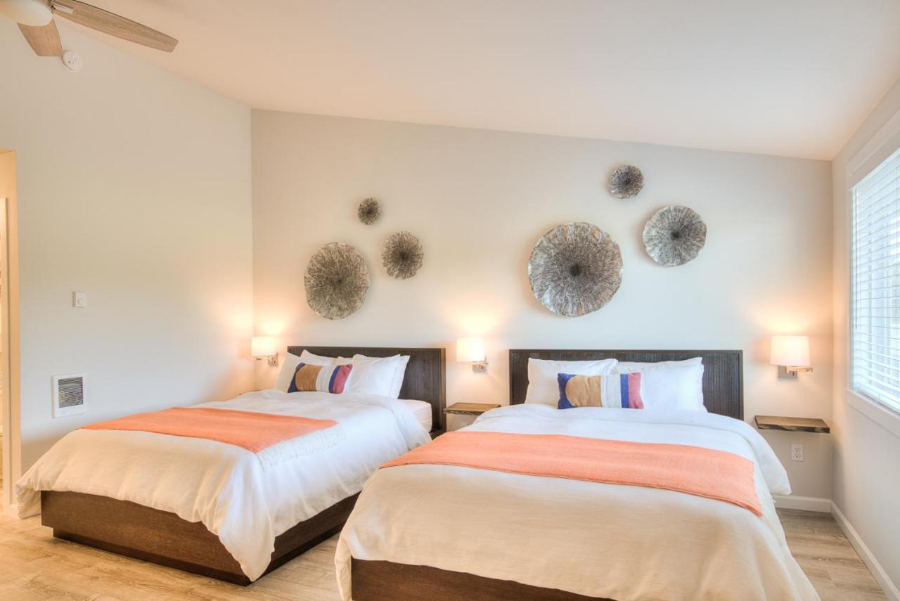 Queen Suite Two Queen Beds