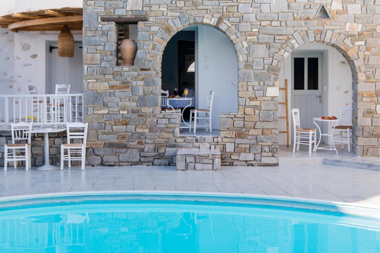 Basic Double or Twin Room Pool View