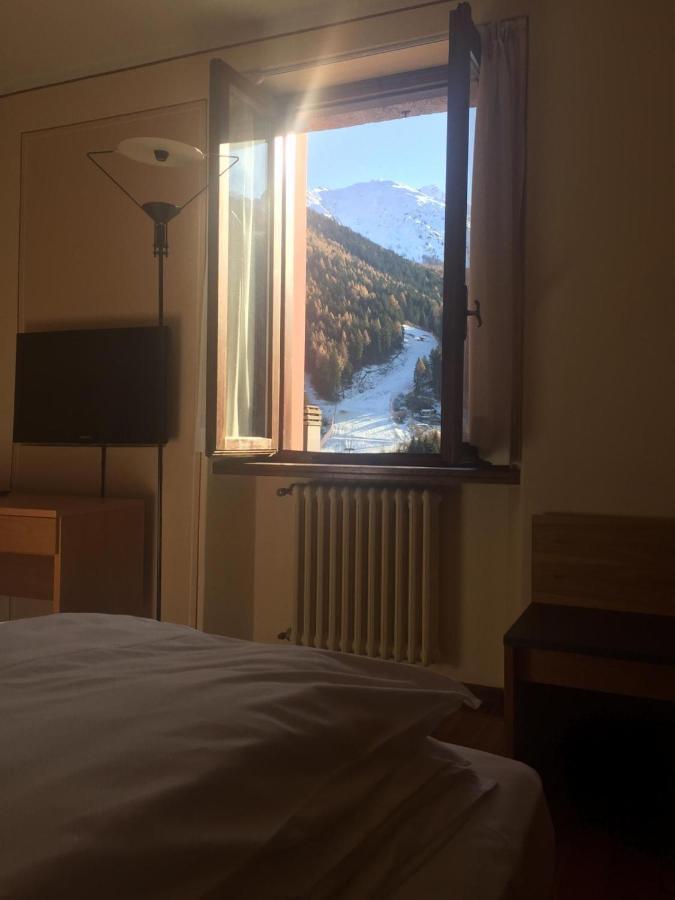 Double or Twin Room,949307785:JPEG