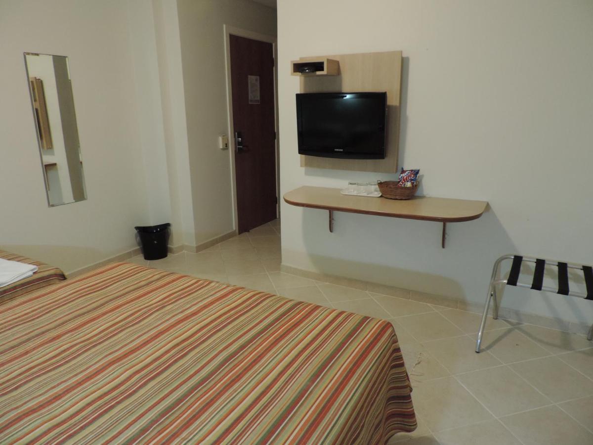 Habitación Triple Básica