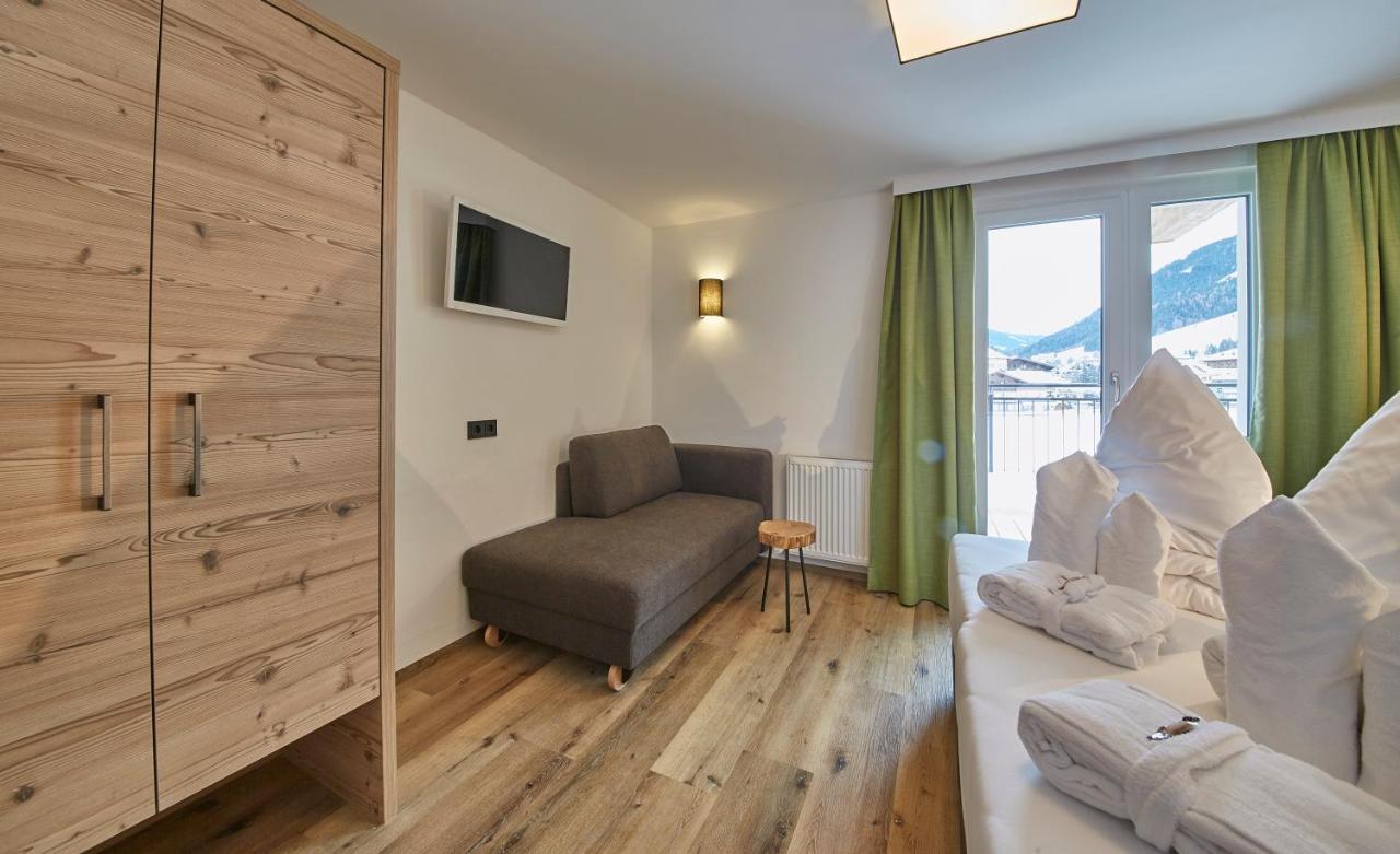 Double Room Balcony,957389212:JPEG