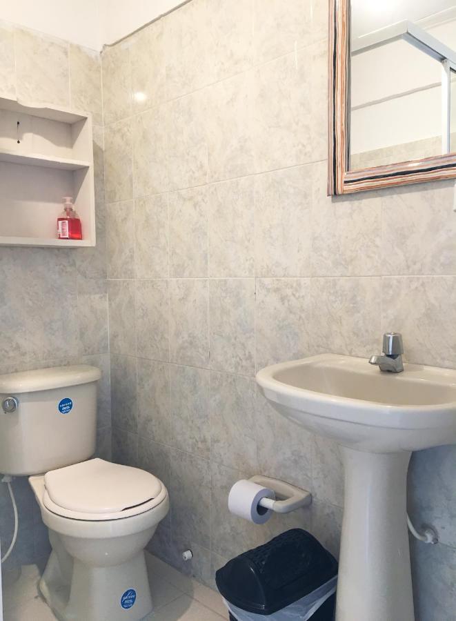 Habitación Doble con baño compartido - 2 camas
