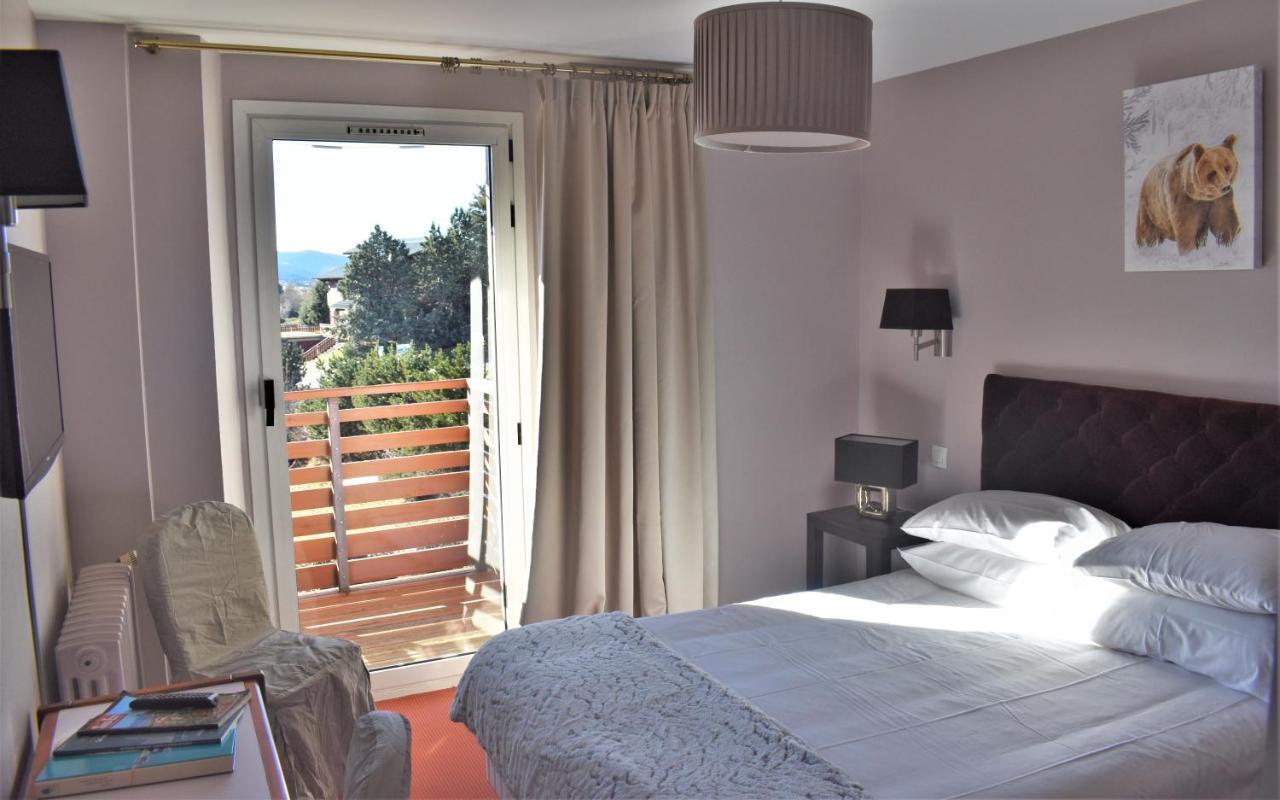 Standard Double Room,964748920:JPEG