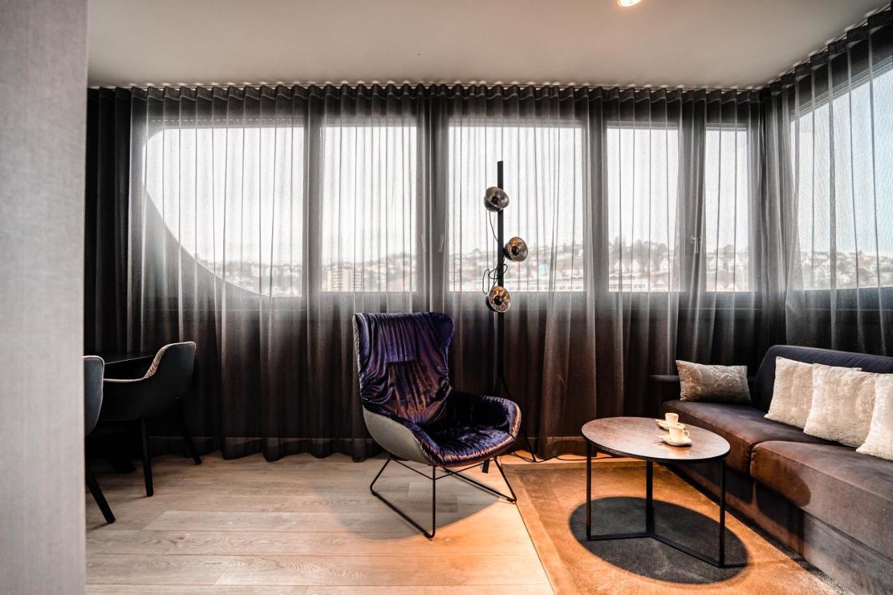 Metropolitan Suite