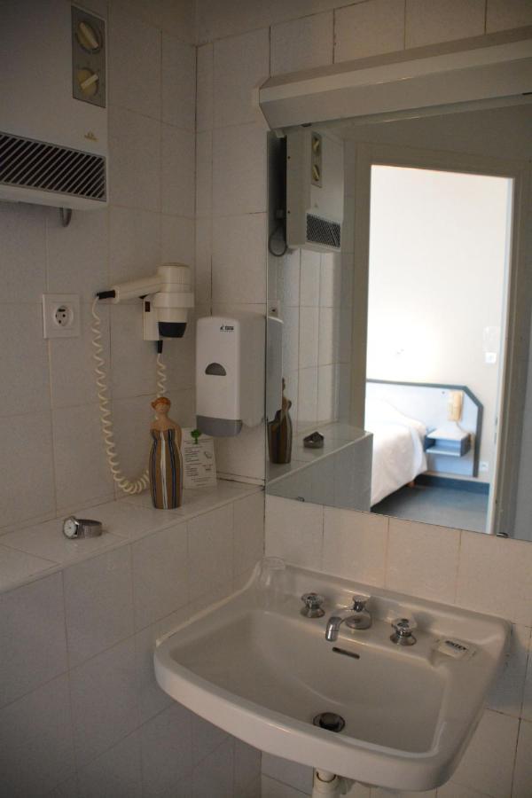 Budget Single Room