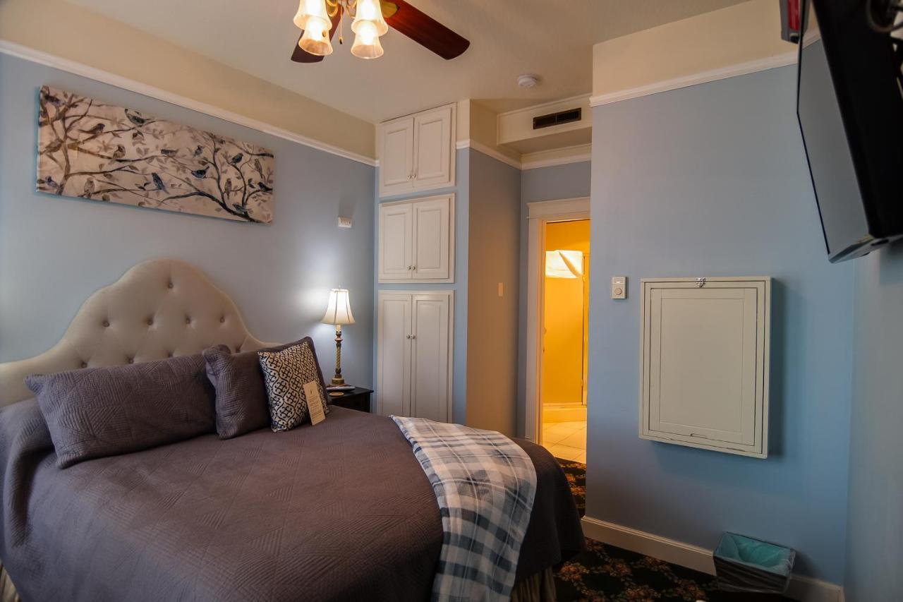 Small Double Room