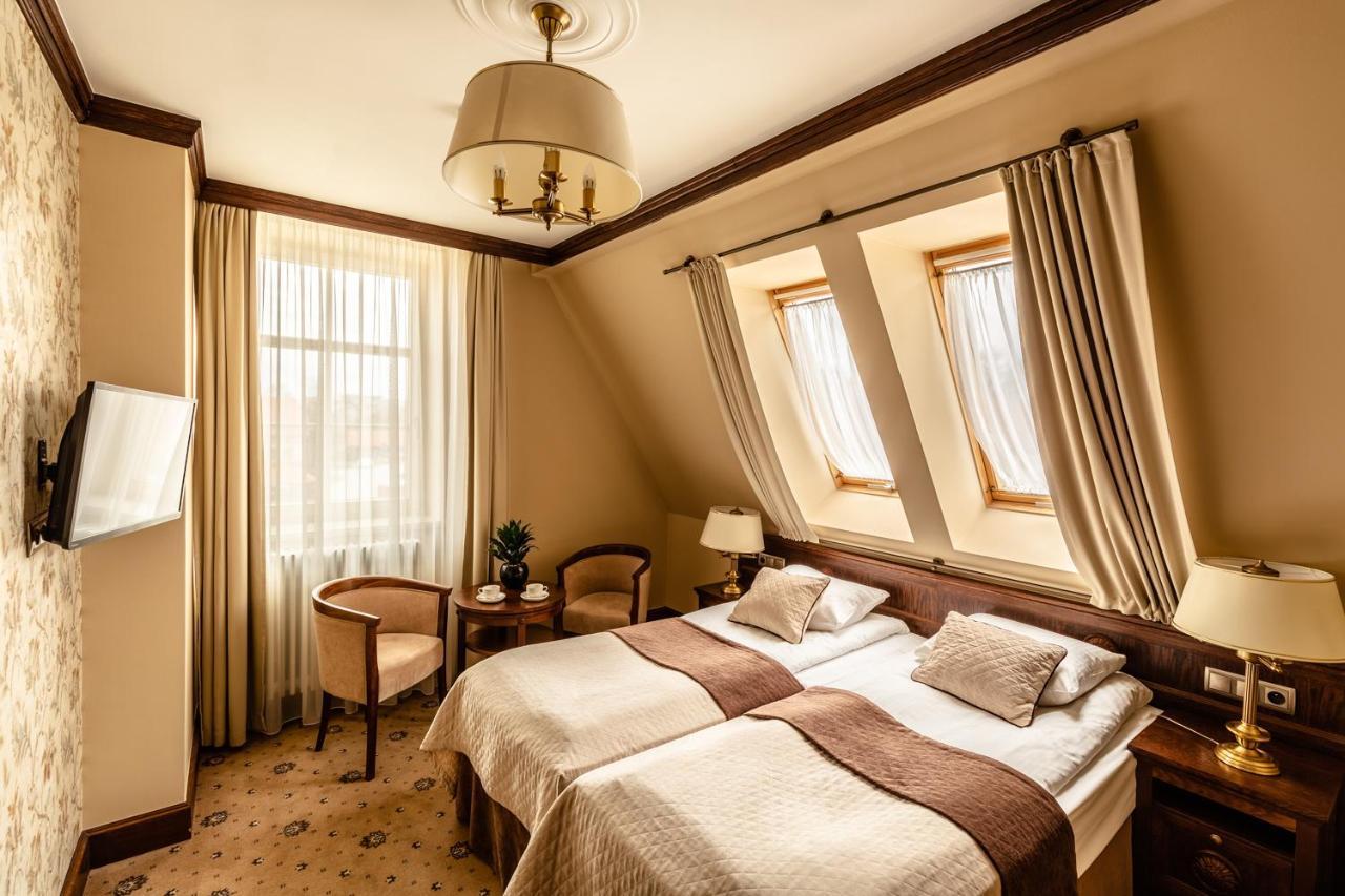 Standaard Tweepersoonskamer met 1 of 2 Bedden in het Domek Ogrodnika-gebouw