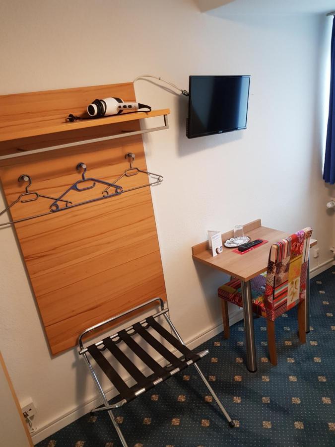 Single Room with Shared Shower and Toilet