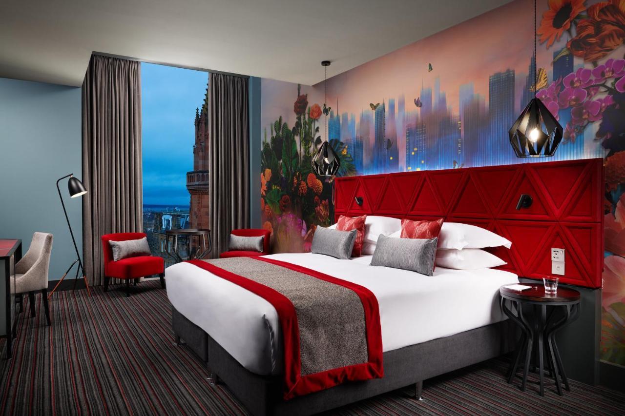 Club Deluxe Double Room
