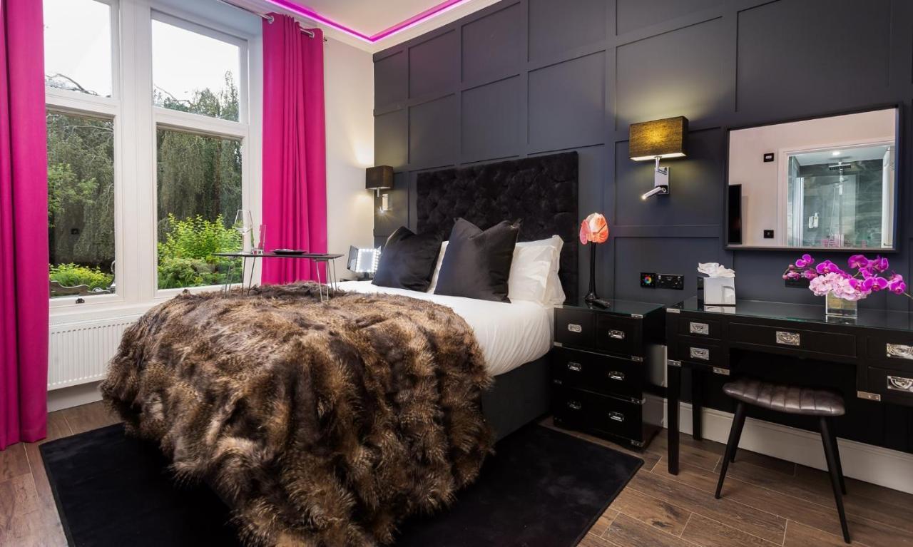 Standard Studio Apartment