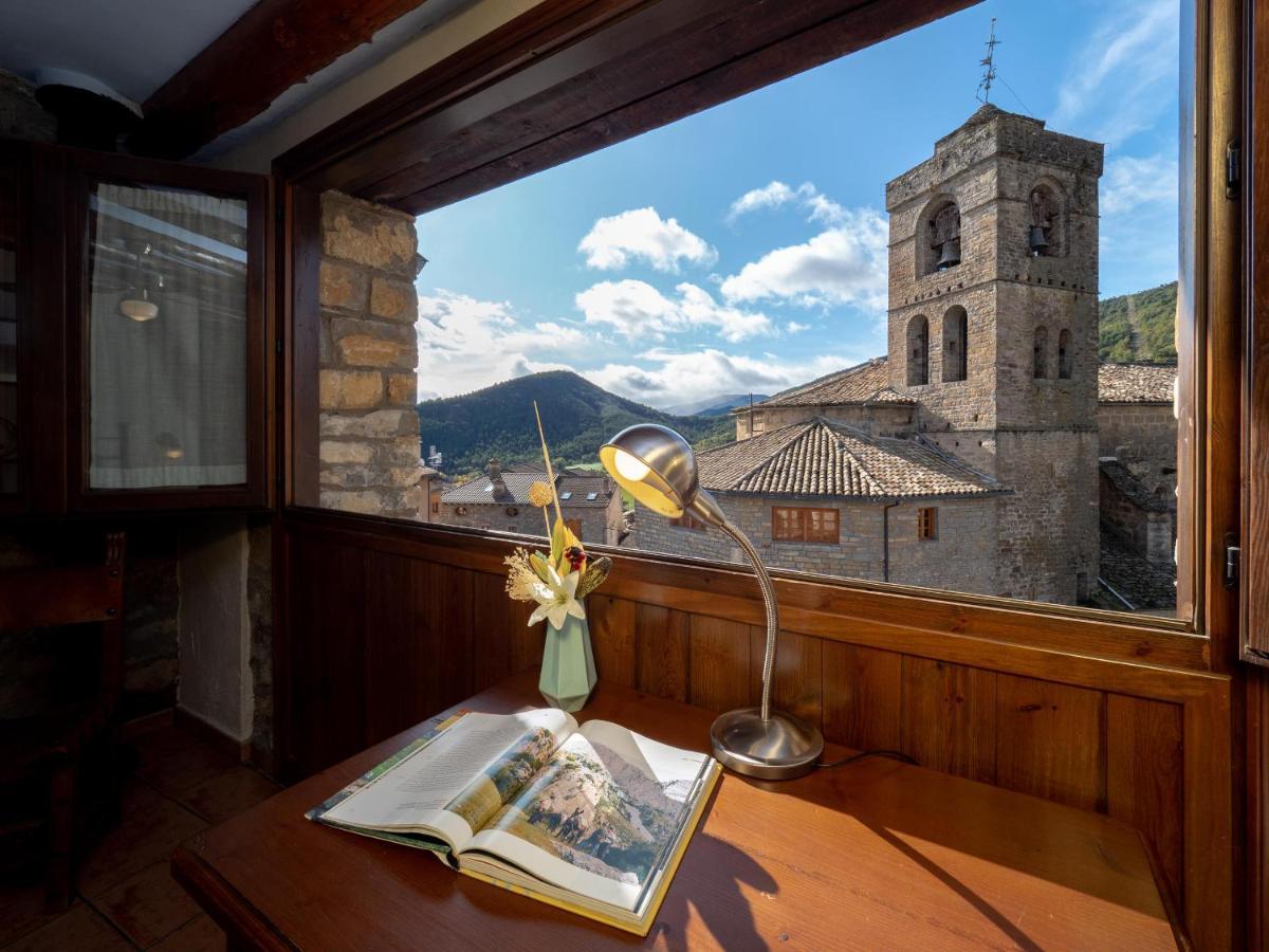 Chambre Double avec Vue sur la Place
