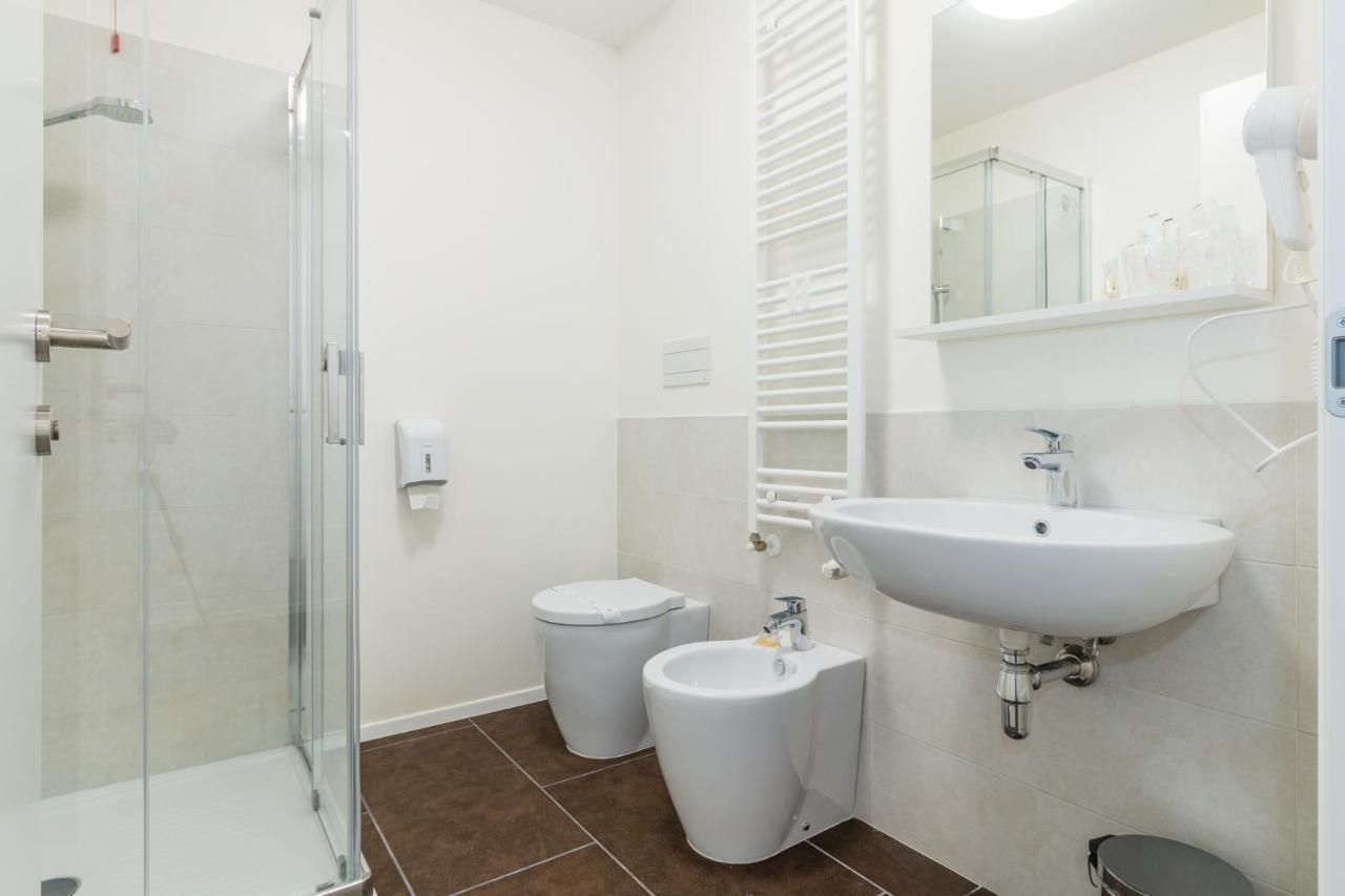 Triple Room Balcony,977944666:JPEG