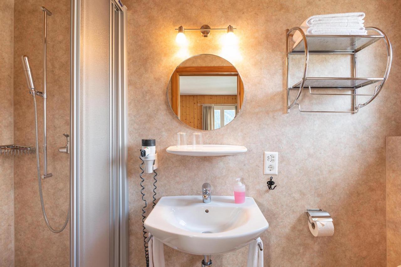 Double Room Private Bathroom