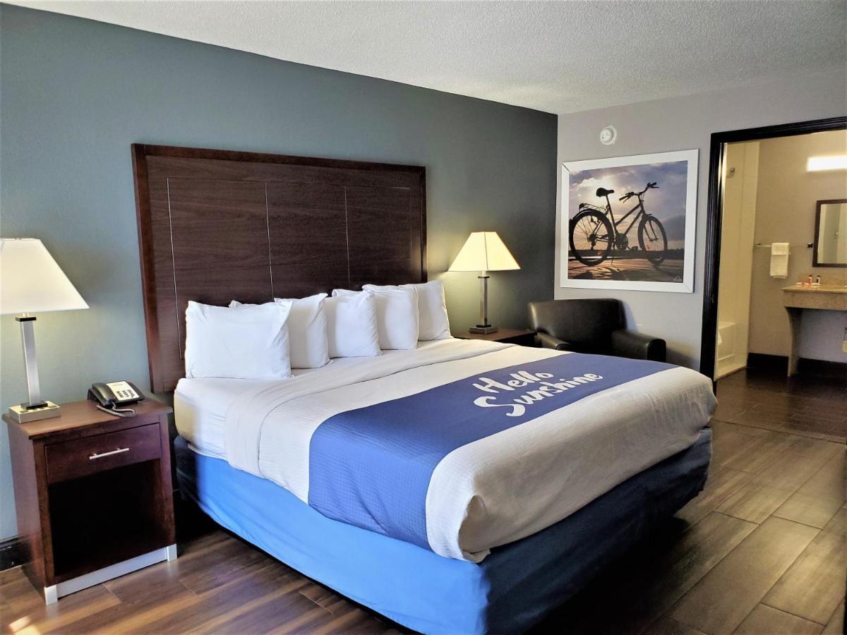 King Room - Disability Access/Non-Smoking