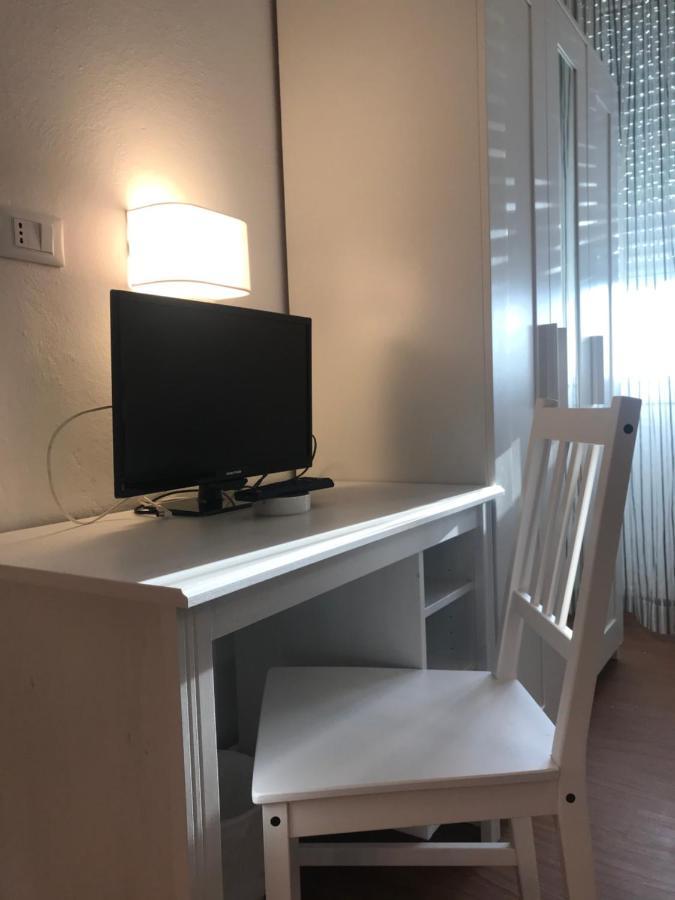 Small Single Room