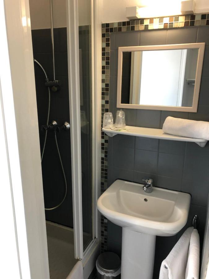 Standard Double Room,985736884:JPEG