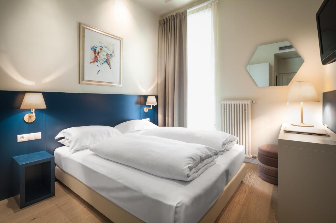 Standard Double or Twin Room,1772884605:JPEG