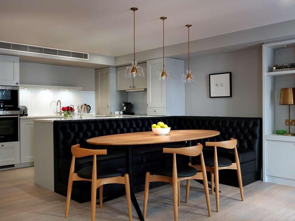 Deluxe Two-Bedroom Apartment
