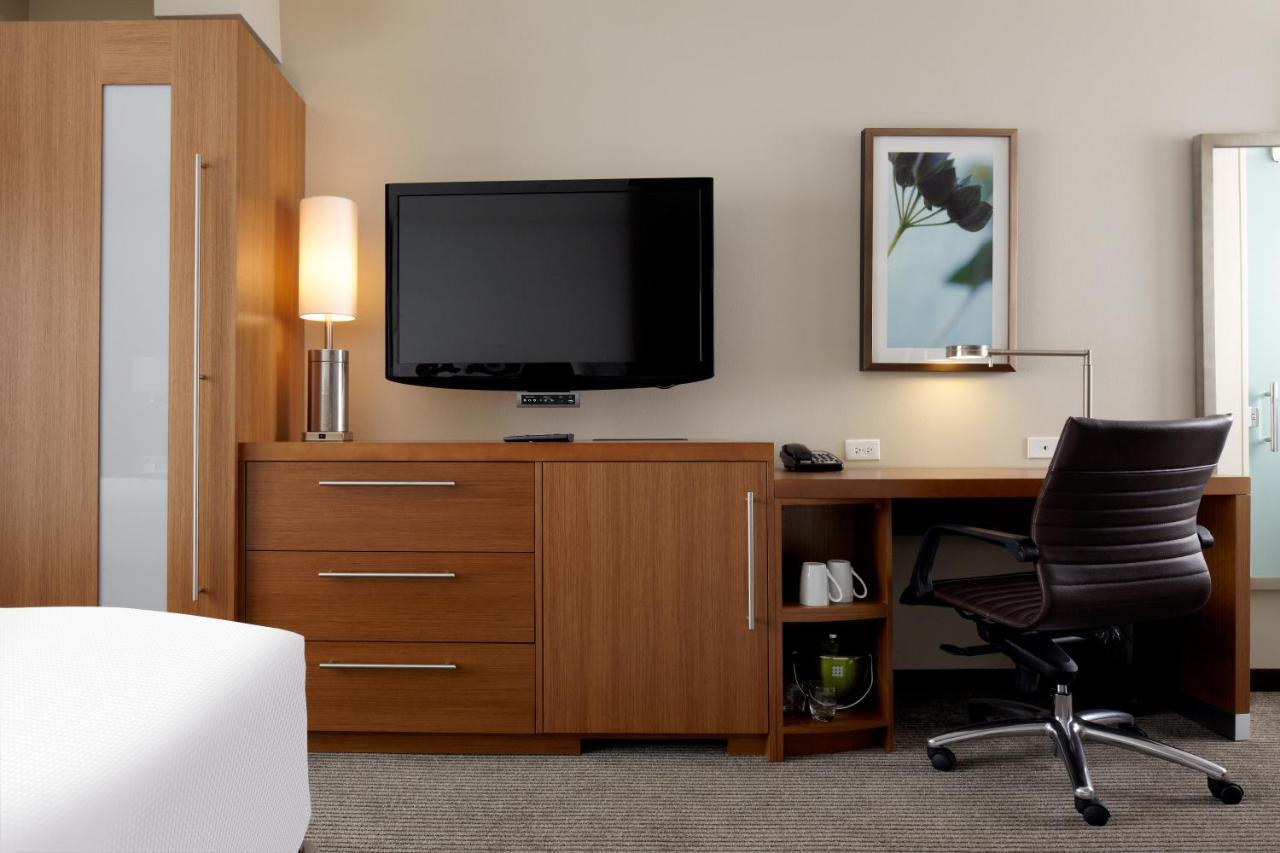 Queen Room Two Queen Beds Sofa Bed