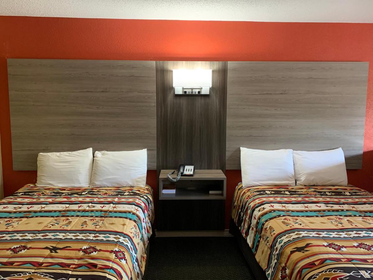 Deluxe Double Room with Two Double Beds - Non-Smoking