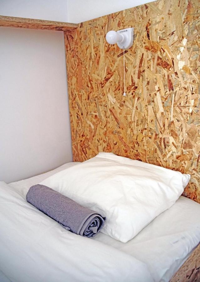 Bunk Bed Mixed Dormitory Room,995605378:JPEG