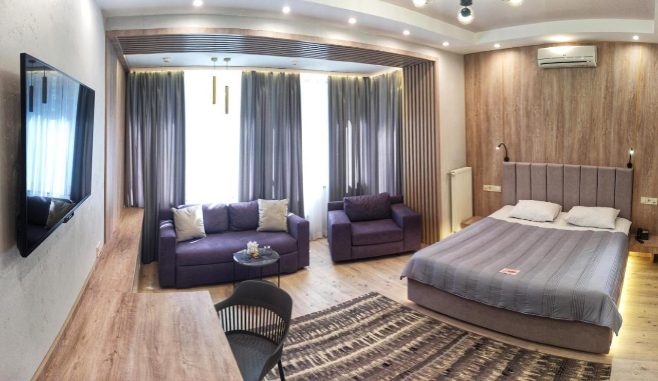 Superior Suite
