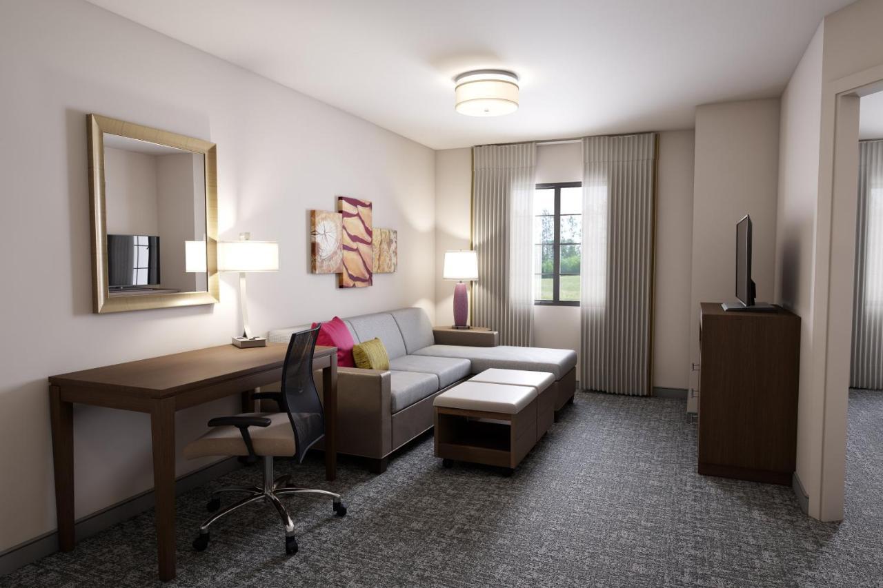 One-Bedroom King Suite,1616877388:JPEG