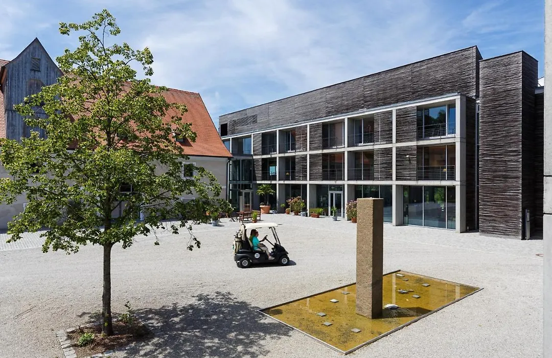 Waldsee Golf-Resort-1