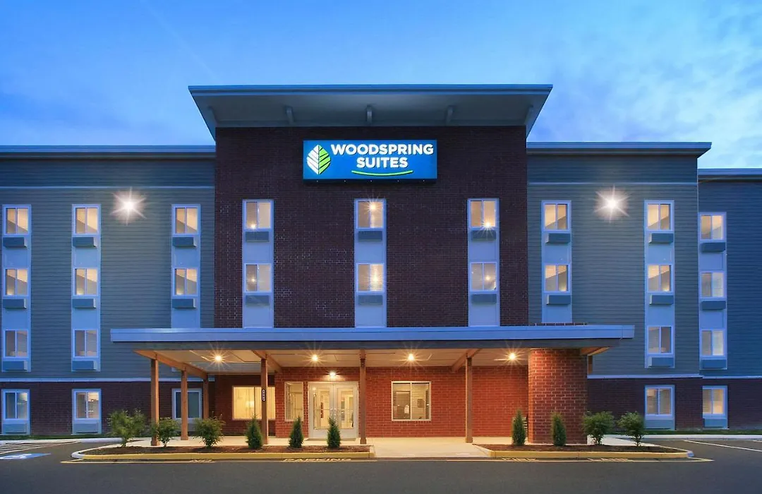 Woodspring Suites Quantico-1