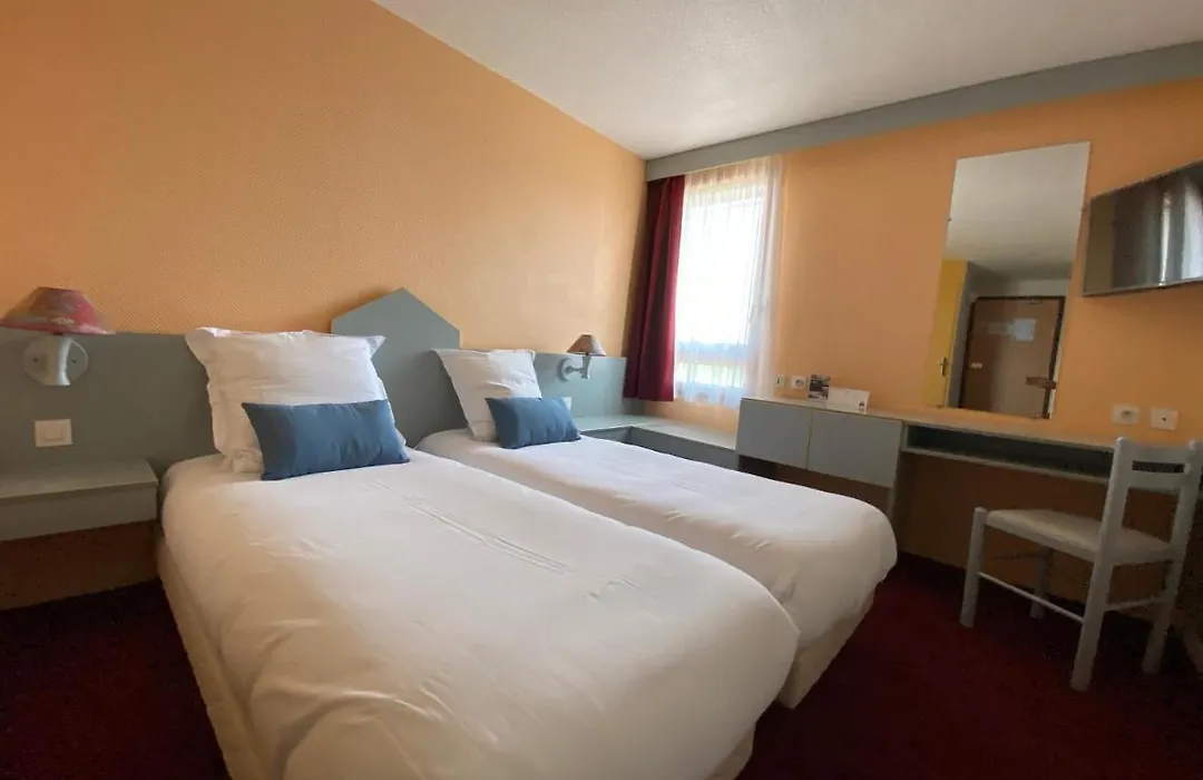Brit Hotel Essentiel Moulins Avermes-1