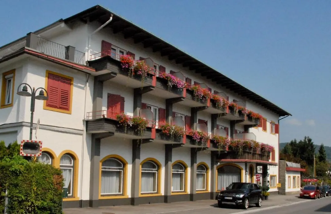 Hotel Velden Bacherlwirt-1