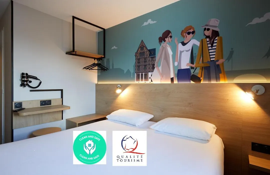 Kyriad Direct Orleans - La Chapelle St Mesmin-1
