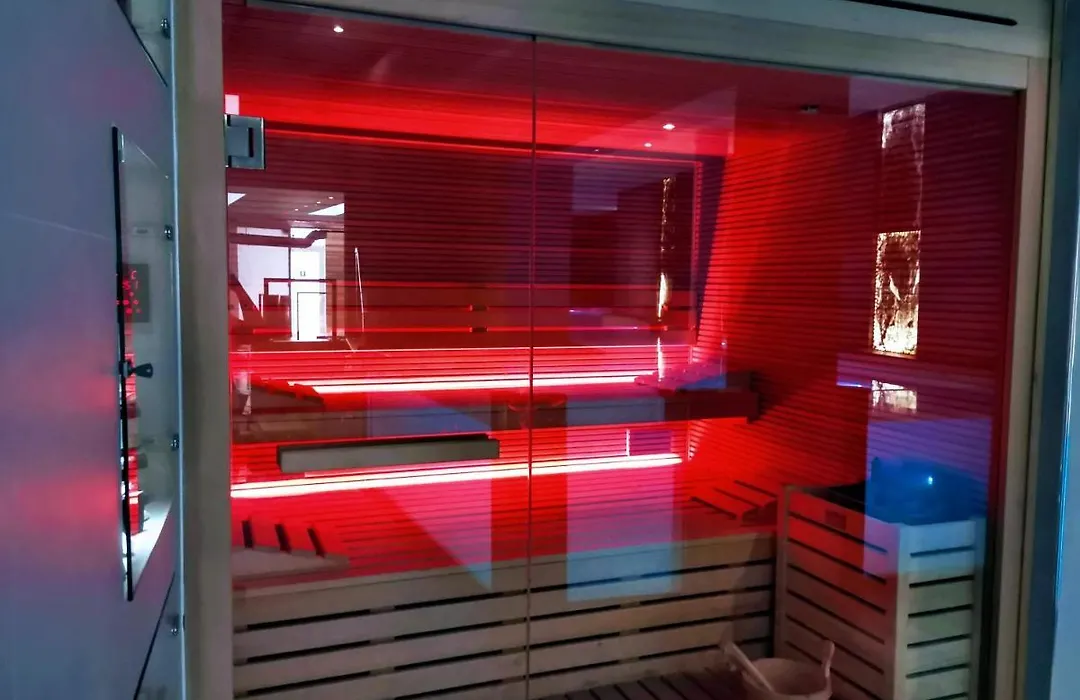 Hotel Columbia Wellness & Spa-1