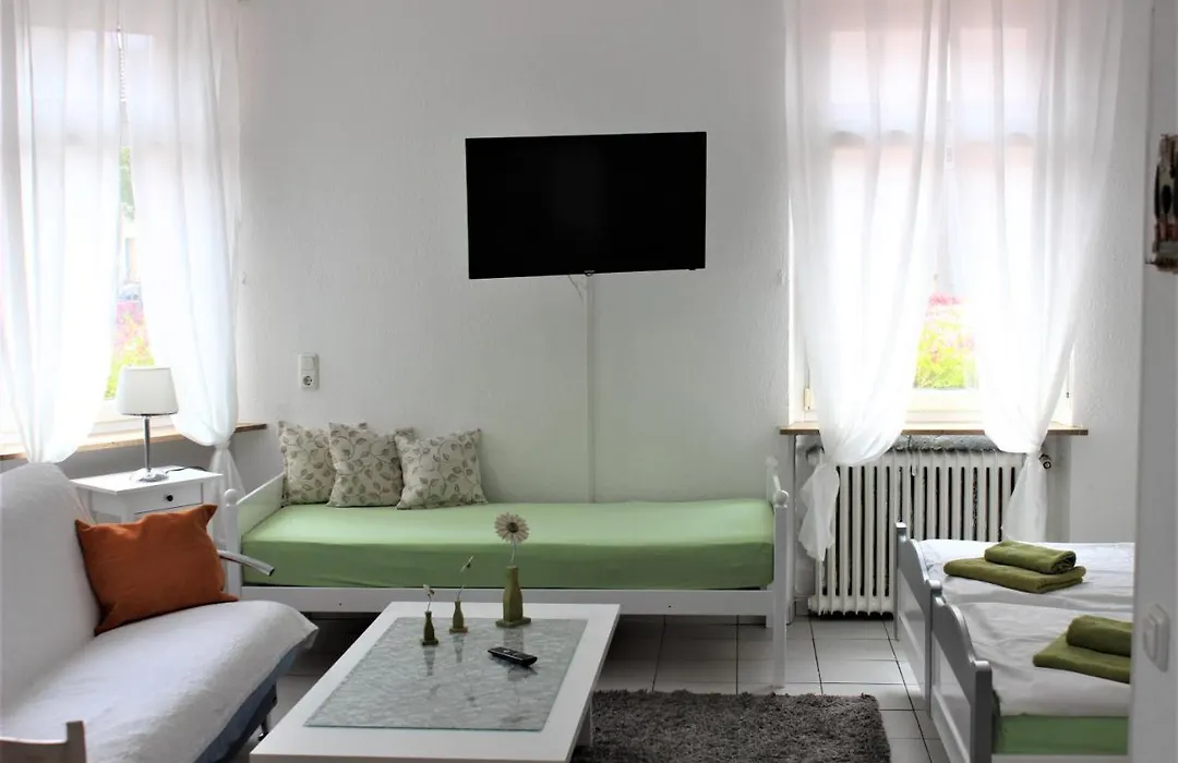Hotel zur Post Schwanheim-1
